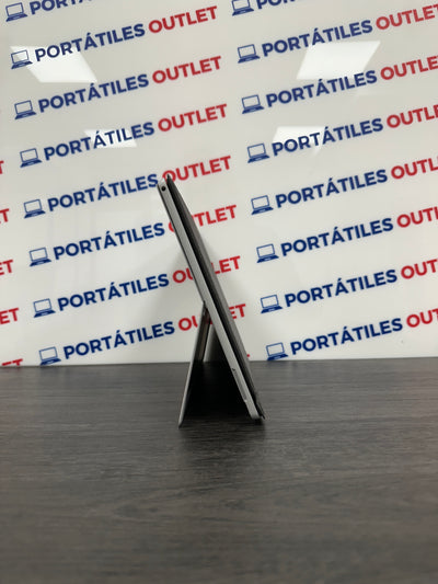 Microsoft Surface Pro 5 Core i5 i5-7300U 2.6GHz (Total: 2 cores) 8GB 256GB SSD