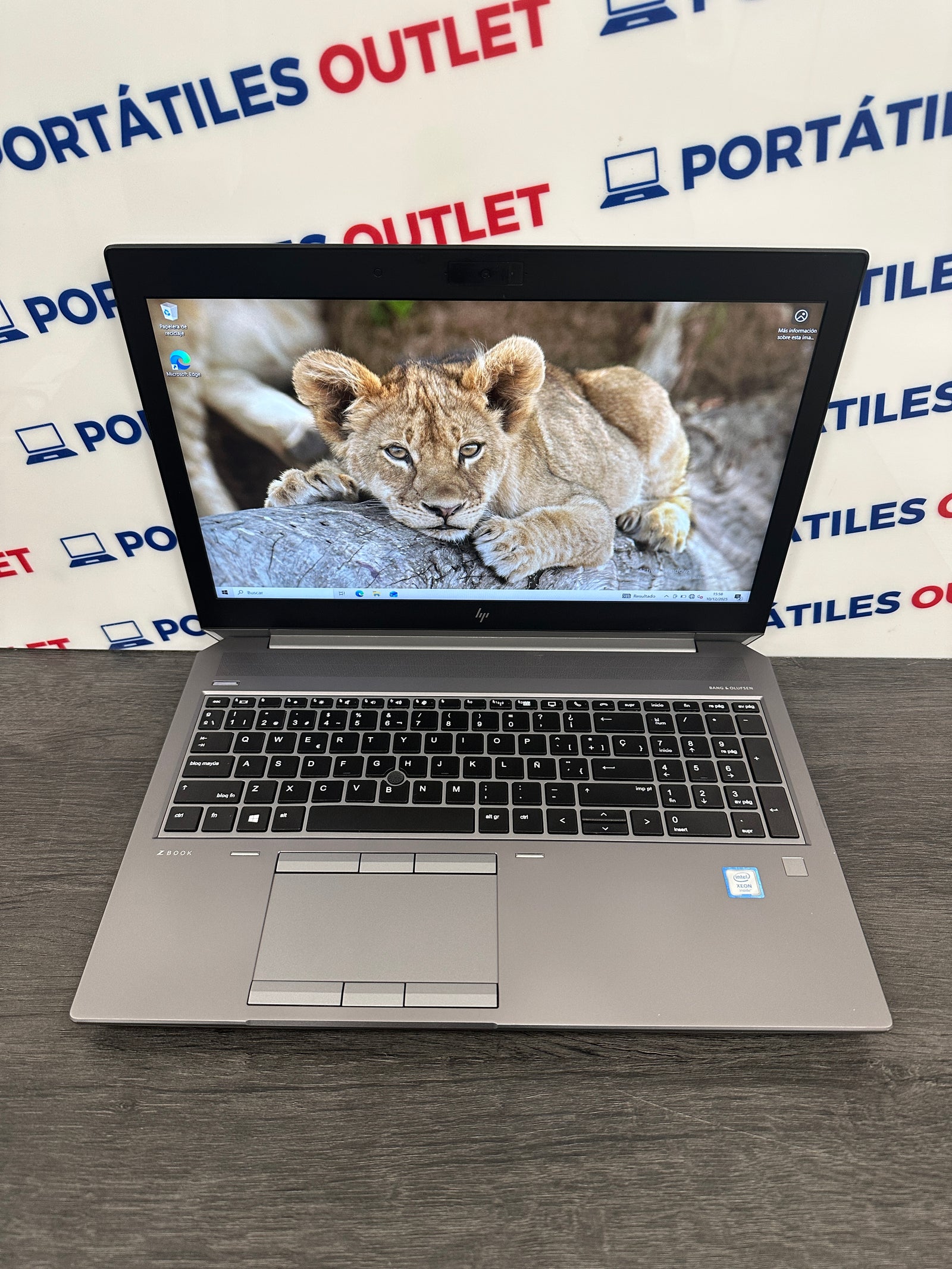 HP ZBOOK 15 G5 Xeon E E-2176M 2.7GHz (Total: 6 núcleos) 32GB 1TB SSD