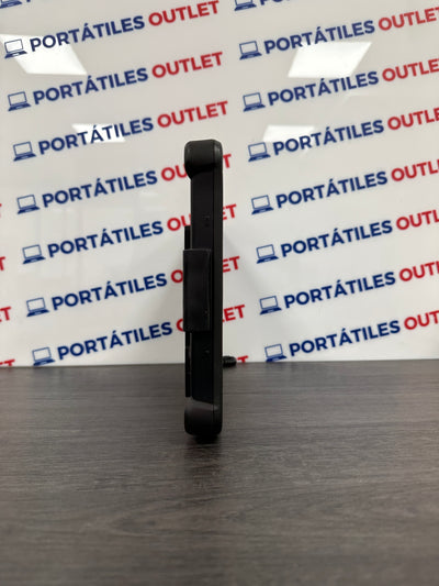 Getac Rugged F110 Core i7 i7-6500U 2.5GHz (Total: 2 núcleos) 8GB 256GB SSD