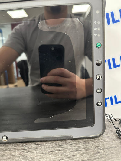 Getac Rugged F110 Core i7 i7-6500U 2.5GHz (Total: 2 núcleos) 8GB 256GB SSD