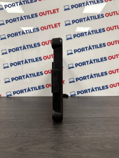 Getac Rugged F110 Core i7 i7-6500U 2.5GHz (Total: 2 núcleos) 8GB 256GB SSD