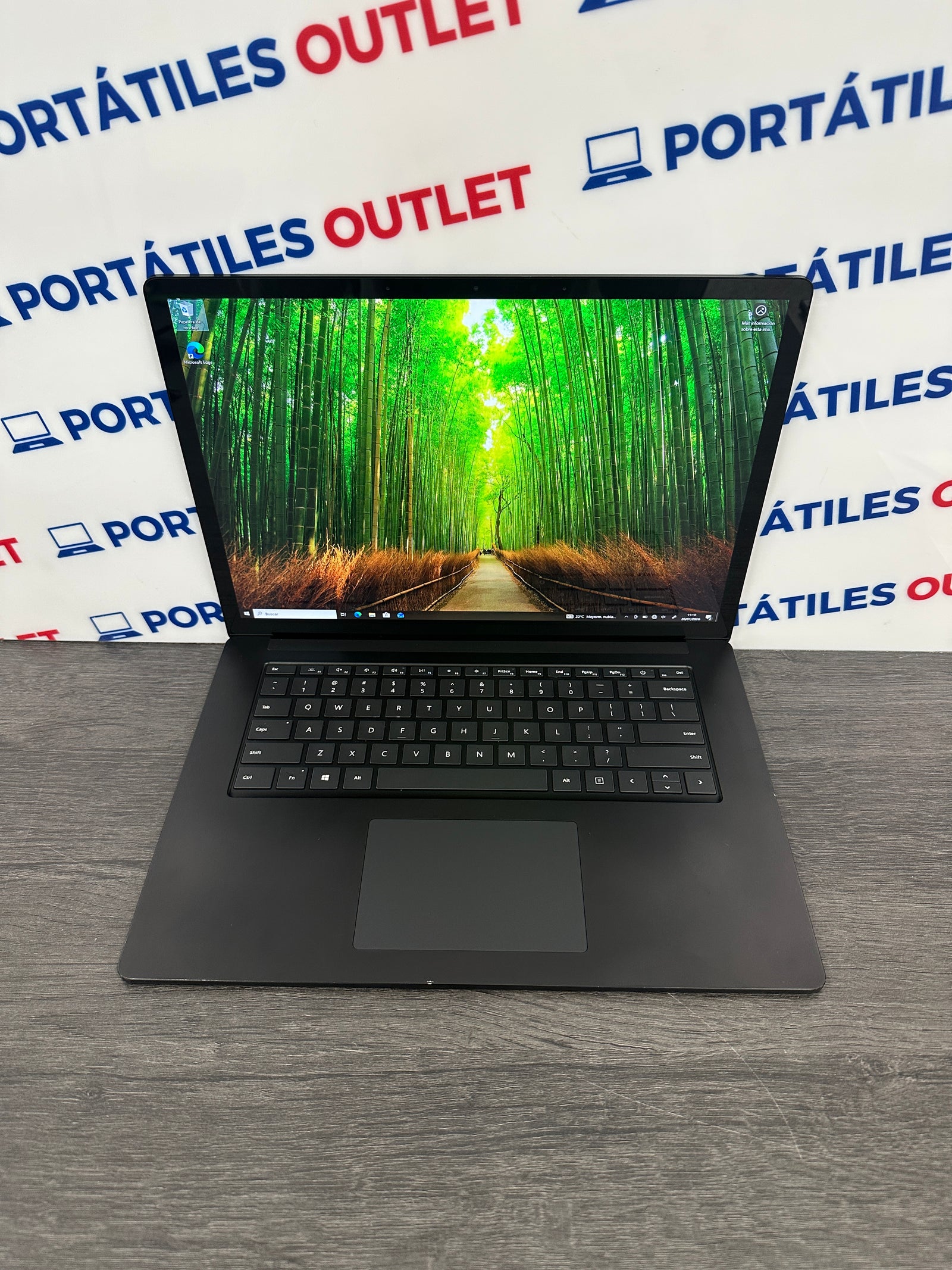 Microsoft Surface Laptop 4  Core i7 i7-1185G7 3.0GHz 32GB 1TB SSD