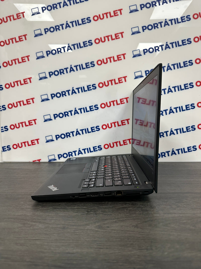 Lenovo Thinkpad T470 Core i5 i5-6300U 2.4GHz (Total: 2 núcleos) 16GB 500GB SSD