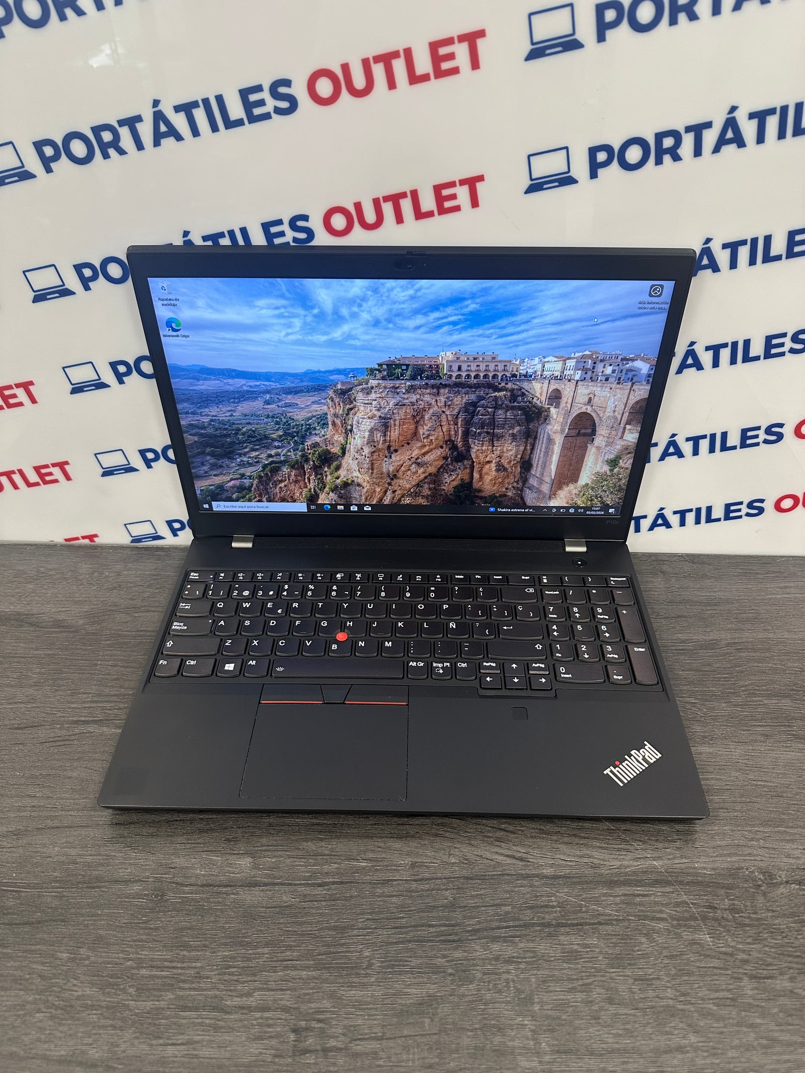 Lenovo Thinkpad P15V GEN 2 Core i7 i7-11850H 2.5GHz 64GB 1TB SSD - Portátiles Outlet
