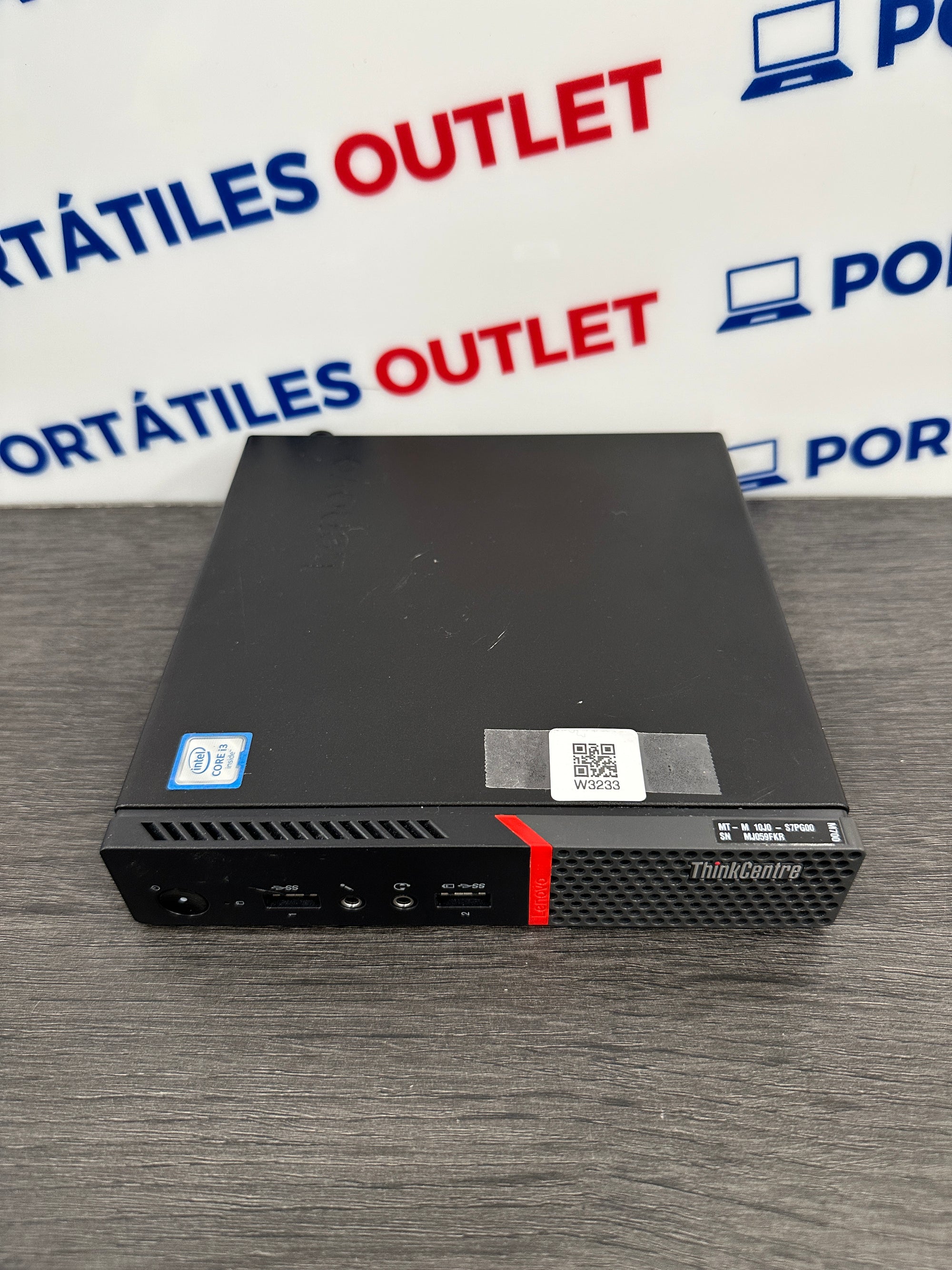 Lenovo ThinkCentre M700 Core i3 i3-6100T 3.2GHz (Total: 2 núcleos) 4GB 256GB SSD