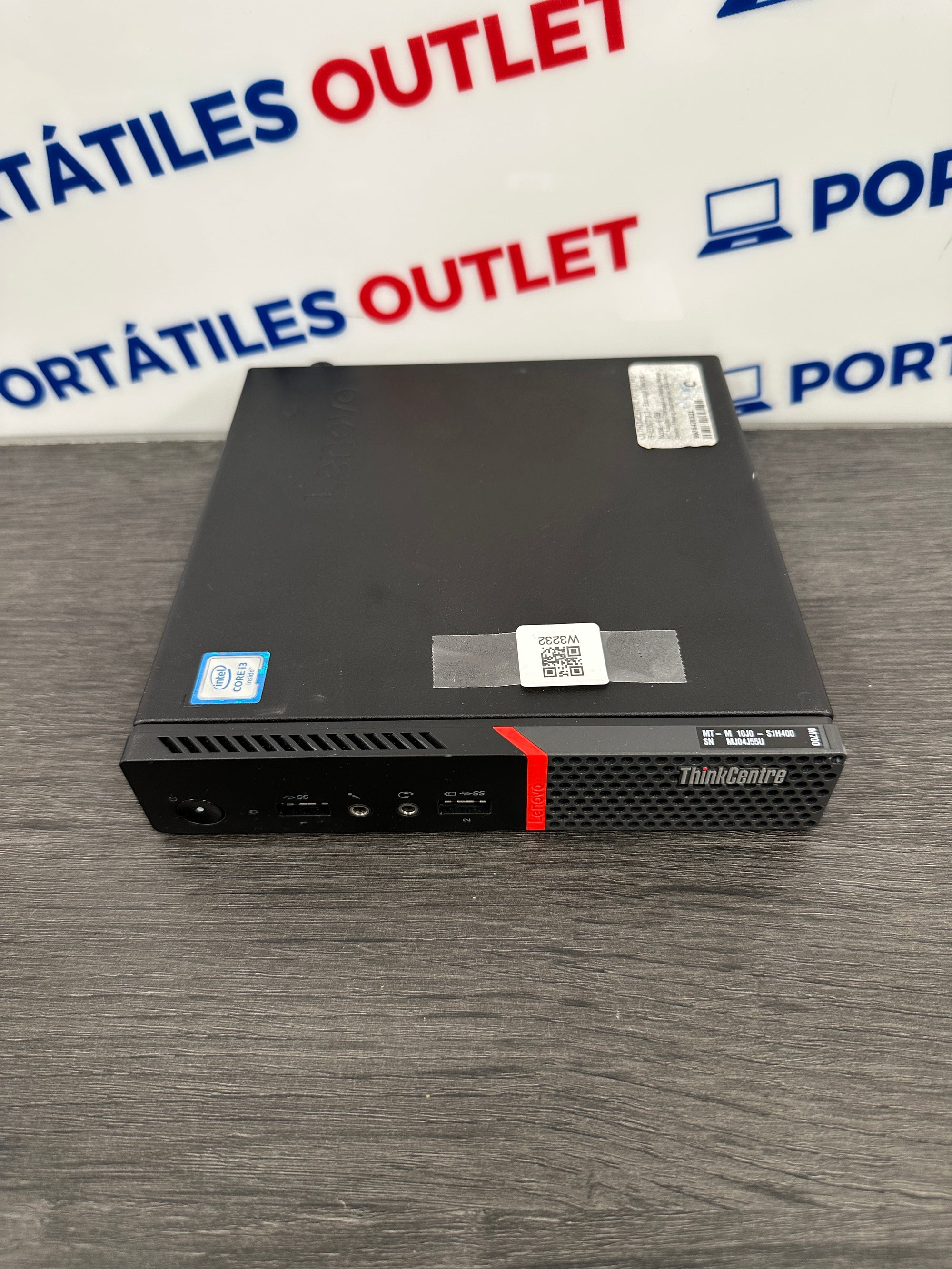 Lenovo ThinkCentre M700 Core i3 i3-6300T 3.3GHz (Total: 2 núcleos) 4GB 256GB SSD