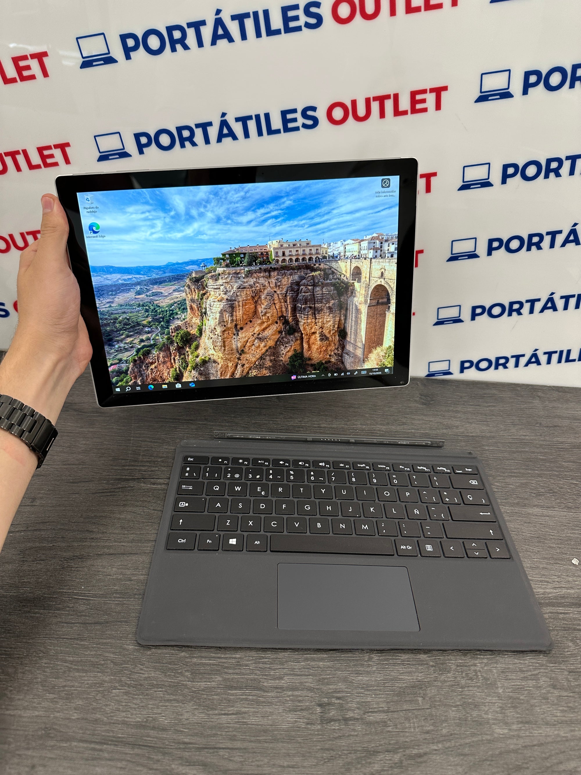 Microsoft Corp Surface Pro 6 Core i7 i7-8650U 1.9GHz (Total: 4 núcleos) 16GB 500GB SSD