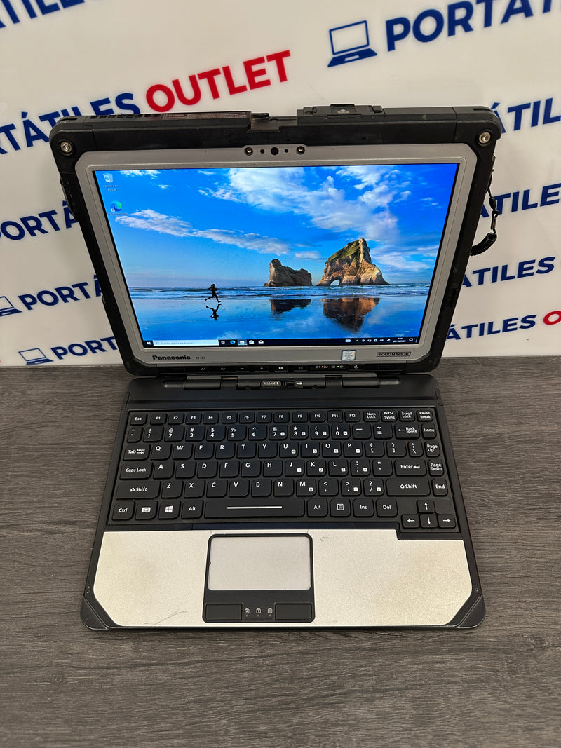 Panasonic ToughBook CF-33 Core i5 i5-7300U 2.6GHz (Total: 2 cores) 8GB 256GB
