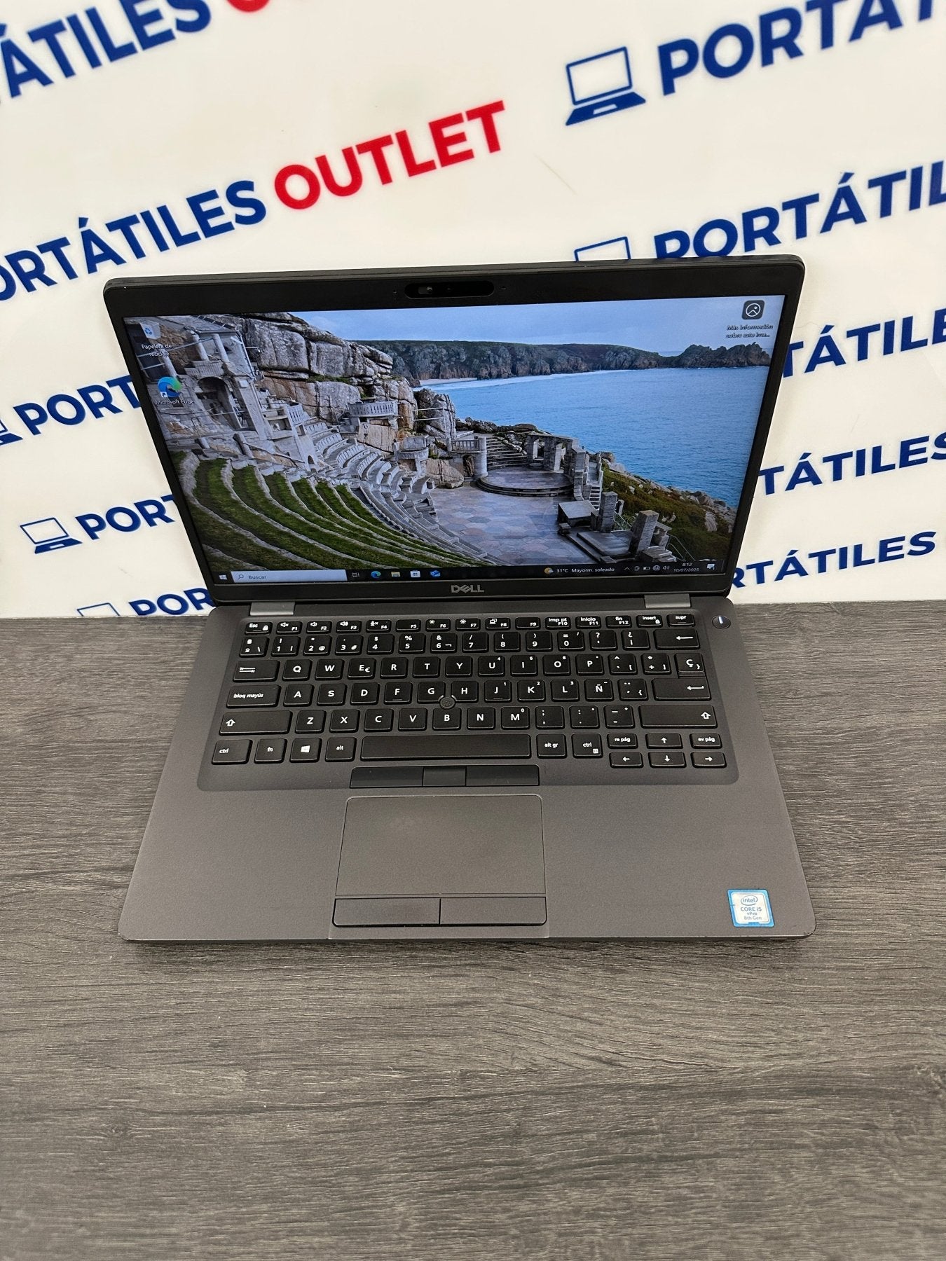 Dell Latitude 5400 Core i5 i5 - 8365U 1.6GHz (Total: 4 núcleos) 8GB 256GB SSD - Portátiles Outlet
