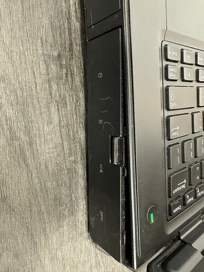 Dell Latitude 5424 Rugged Tactil - Portátiles Outlet