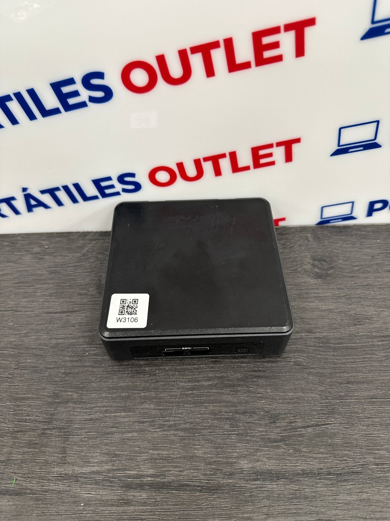 INTEL NUC NUC7I5DNK - Portátiles Outlet