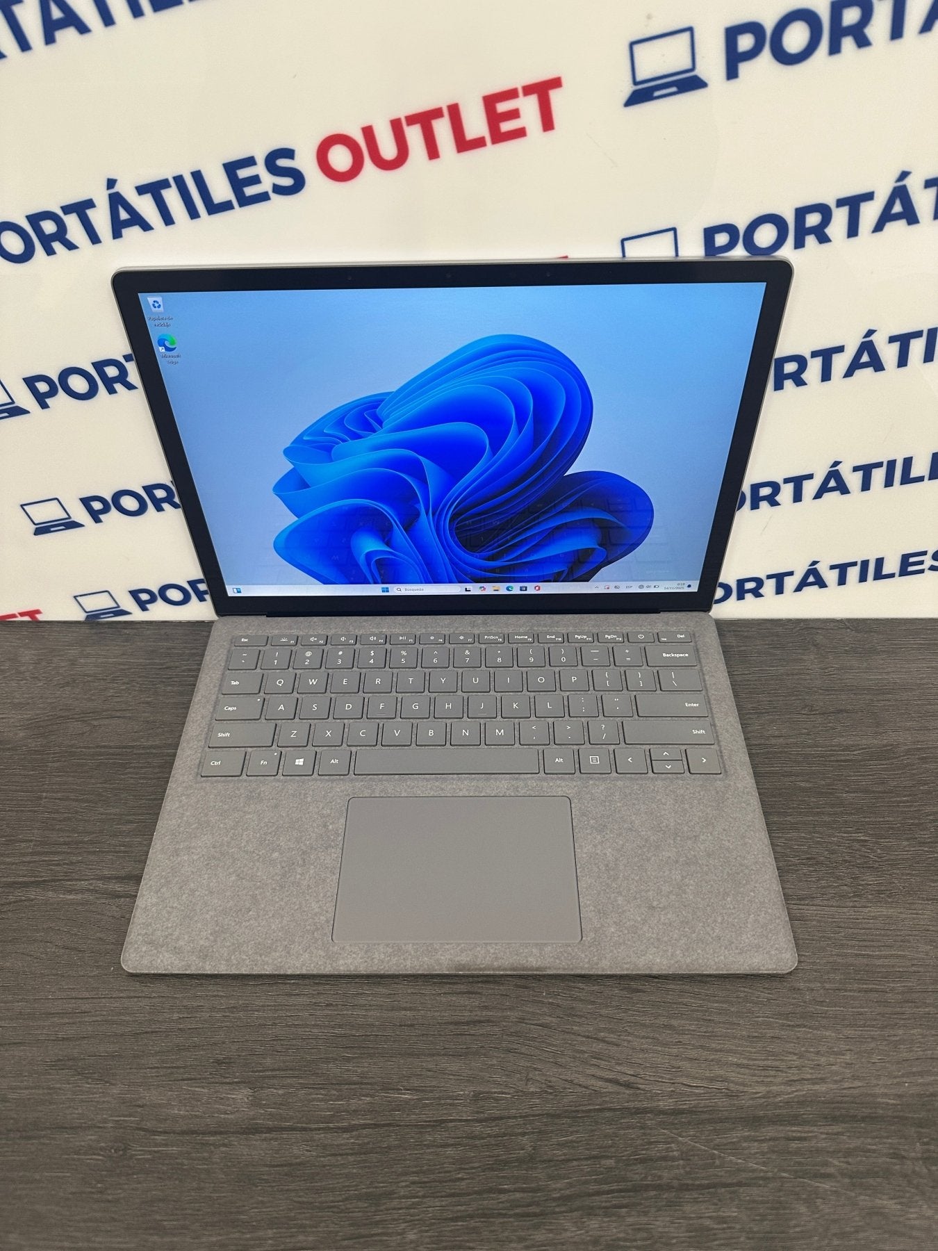 Microsoft Corp Surface Laptop 4 Ryzen 5 4680U 2.2GHz (Total: 6 núcleos) 16GB 256GB SSD - Portátiles Outlet