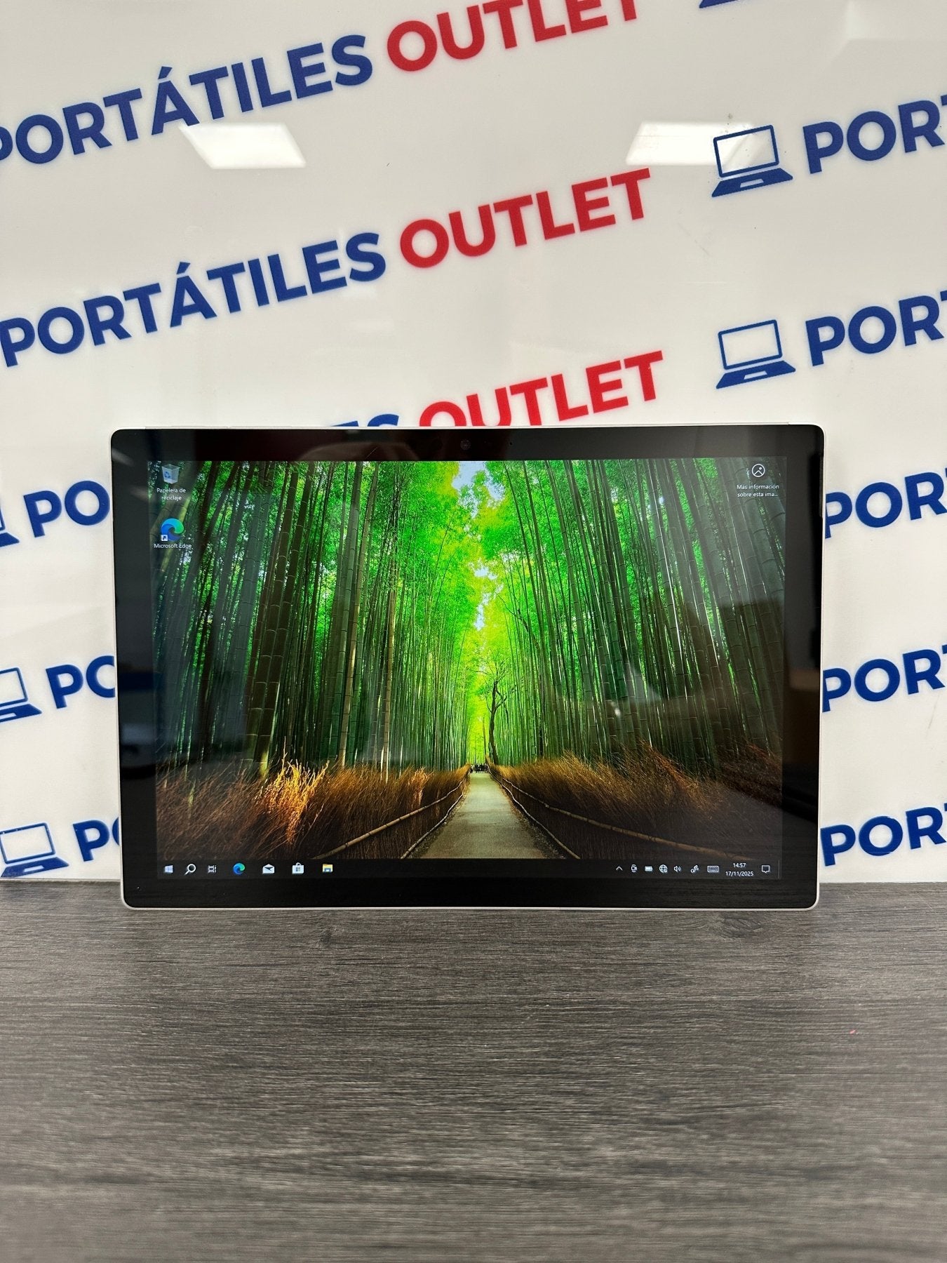 Microsoft Corp Surface Pro 6 Core i5 - 8350U 1.7GHz 16GB 256GB SSD - Portátiles Outlet