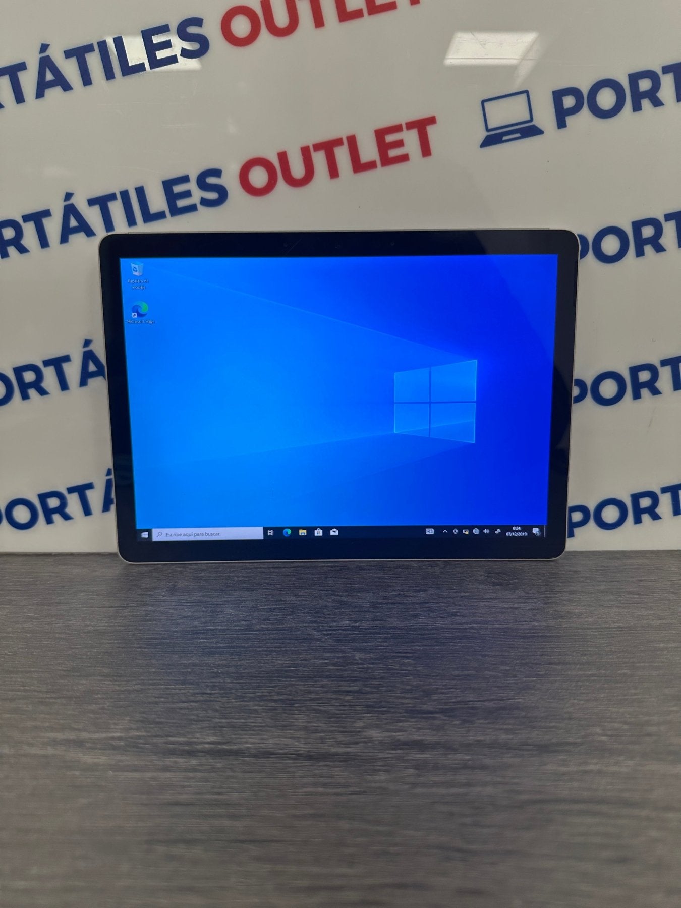 Microsoft Surface GO 2 Core M3 M3 - 8100Y 1.1GHz (Total: 2 cores) 8GB 128GB SSD - Portátiles Outlet