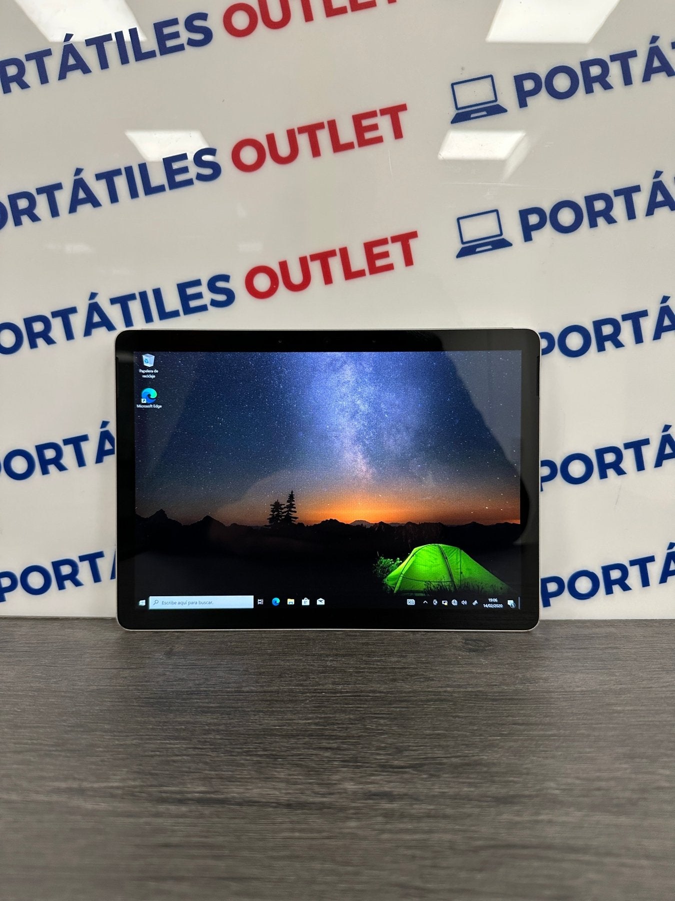 Microsoft Surface GO 2 Core M3 M3 - 8100Y 1.1GHz (Total: 2 cores) 8GB 128GB SSD - Portátiles Outlet